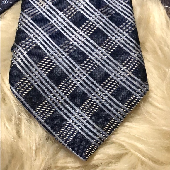 Blue pattern Neck ties. - Picture 3 of 6